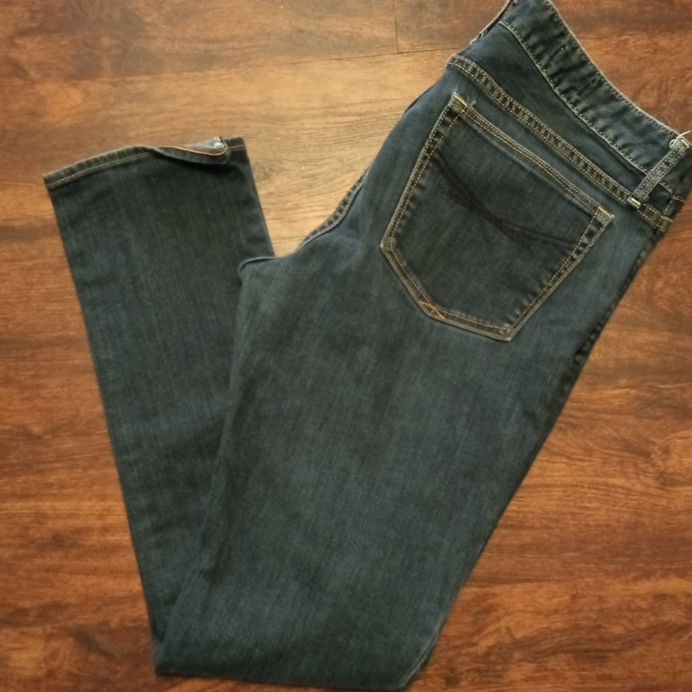 Gap Medium Wash Skinny Jeans!